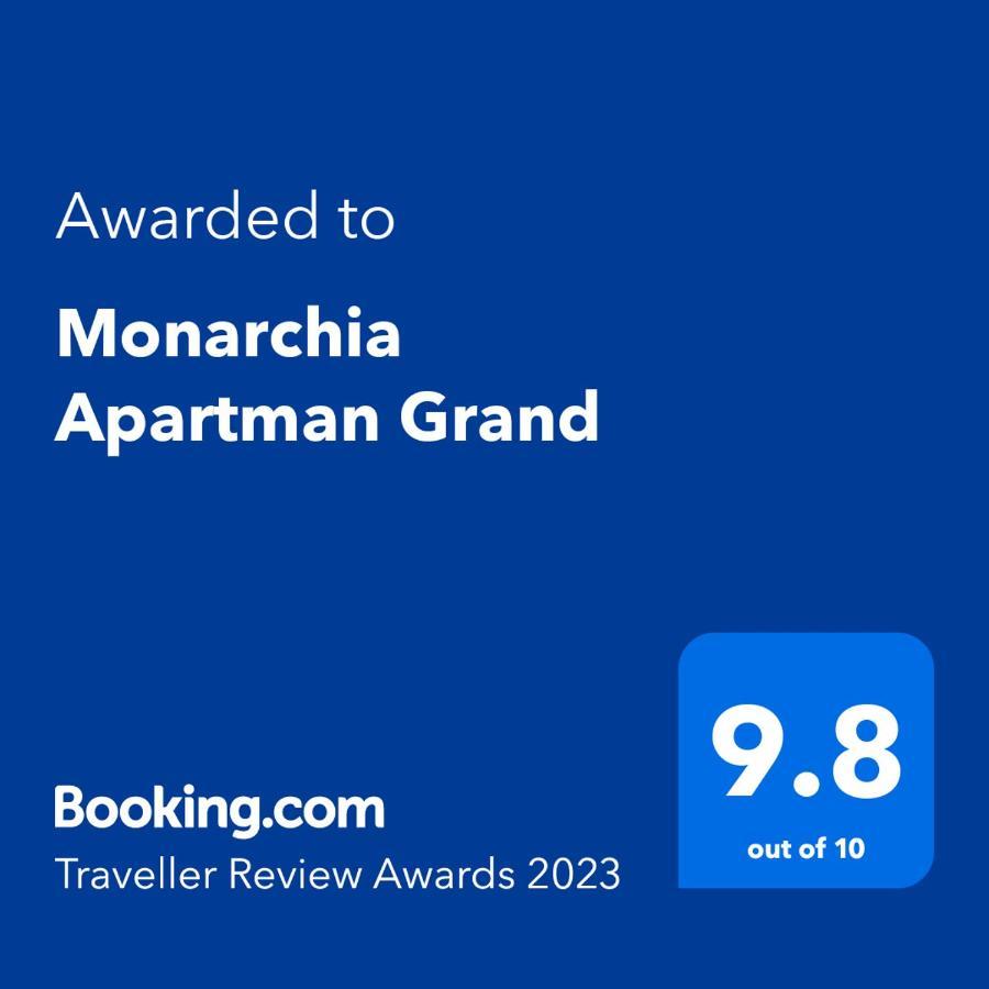 Monarchia Apartman Grand Mosonmagyarovar Exterior photo